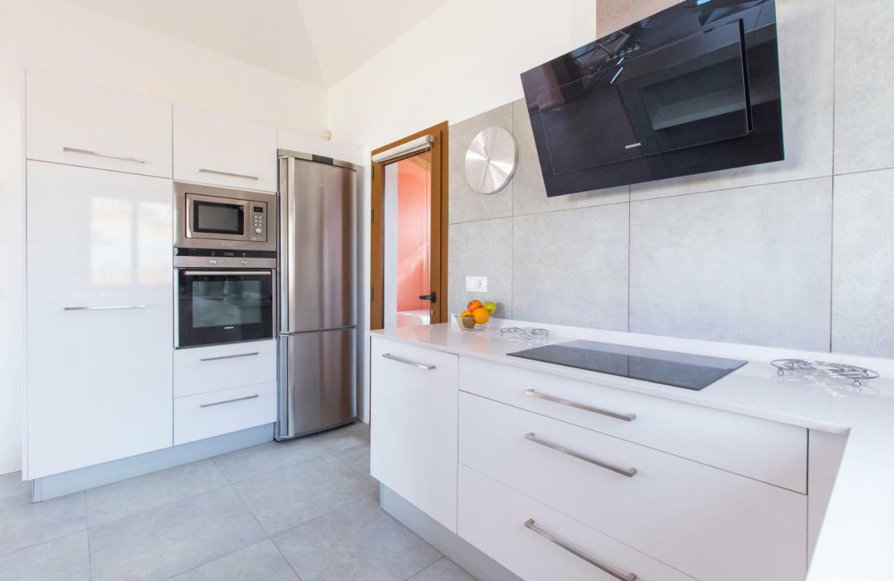 Villa Bella Lucia 3. Piscina Climatizada, Wifi, Bbq. Corralejo Exterior foto